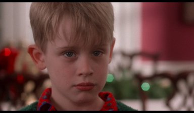 кадр из фильма Один Дома